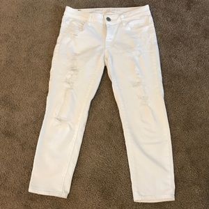 American Eagle white jeans